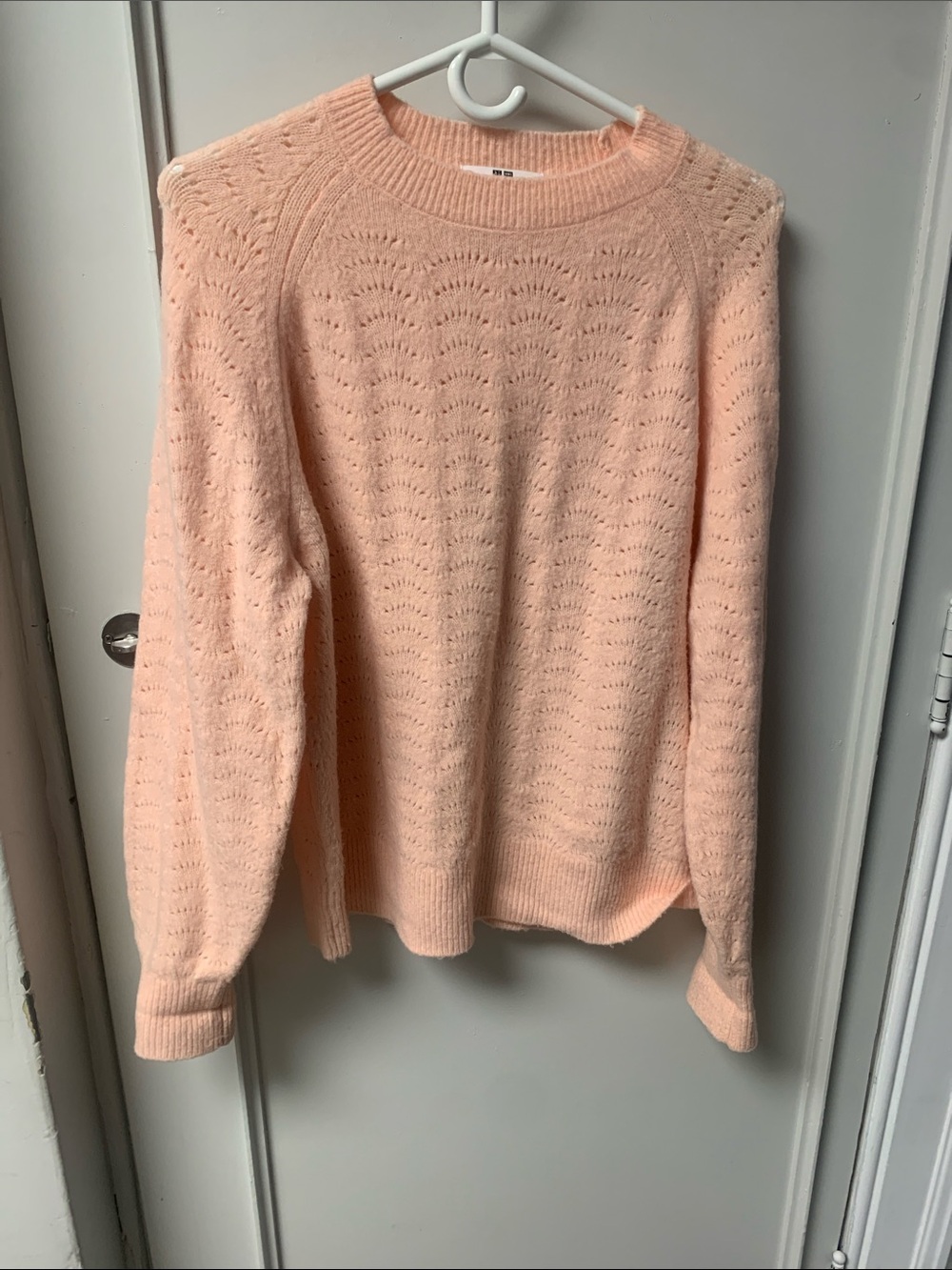 Like-new Uniqlo Pointelle 26% Cotton Crewneck Sweater